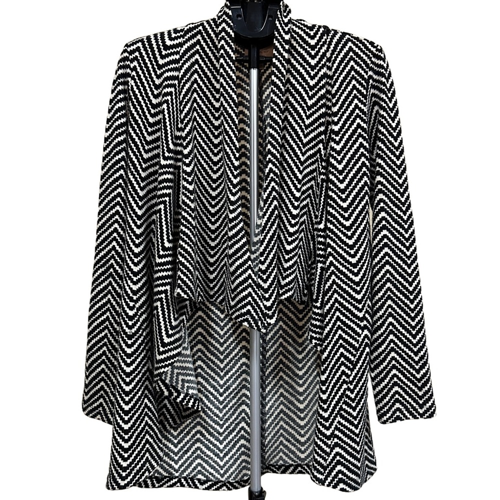 Anthropologie Skies Are Blue Open Front Cardigan Black White Chevron, Size Small